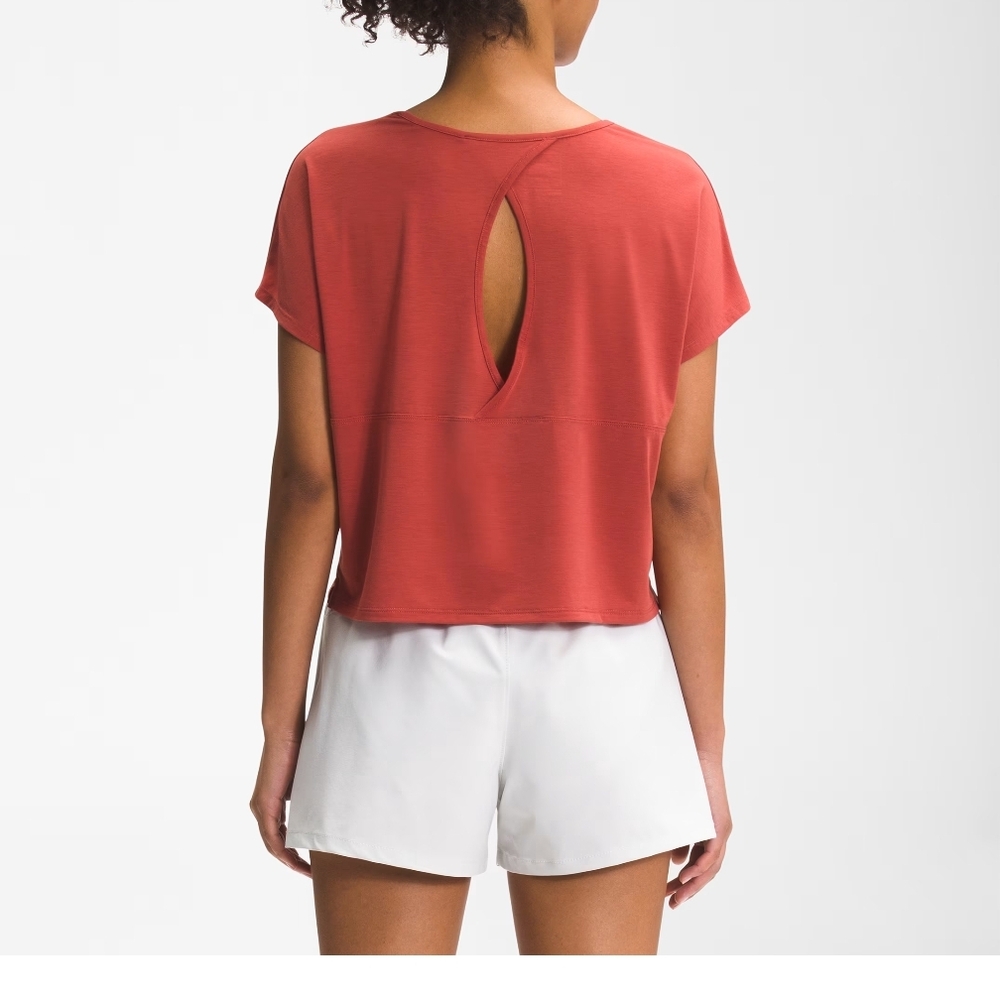 North Face Wander Crossback Tee